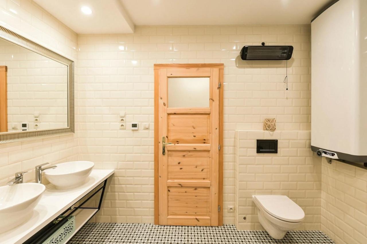 Kralovske Apartma Kolonada *