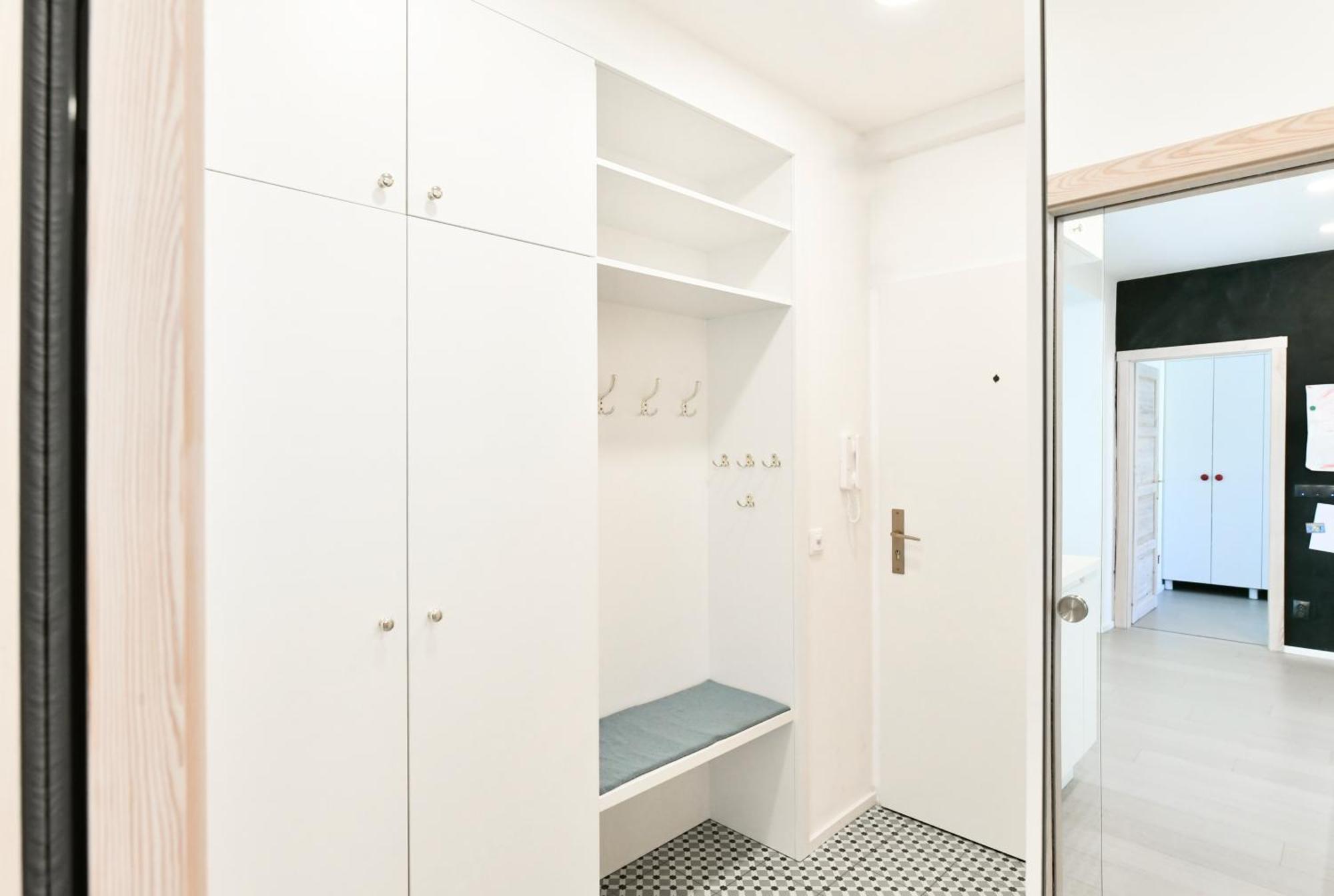 Apartment Kralovske Apartma Kolonada